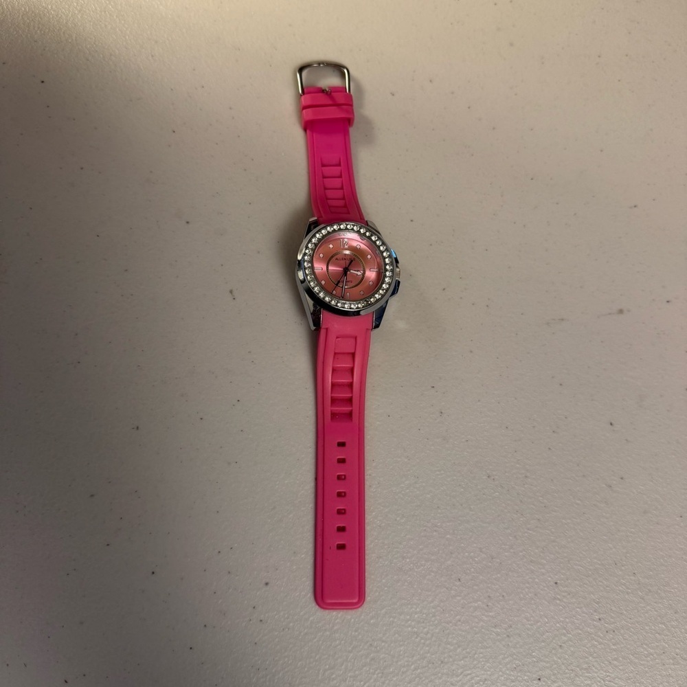 Allen Lyle Pink Women’s Watch